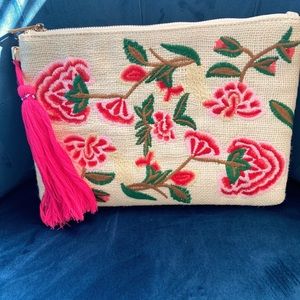 Abloom Light Beige Embroidered Clutch